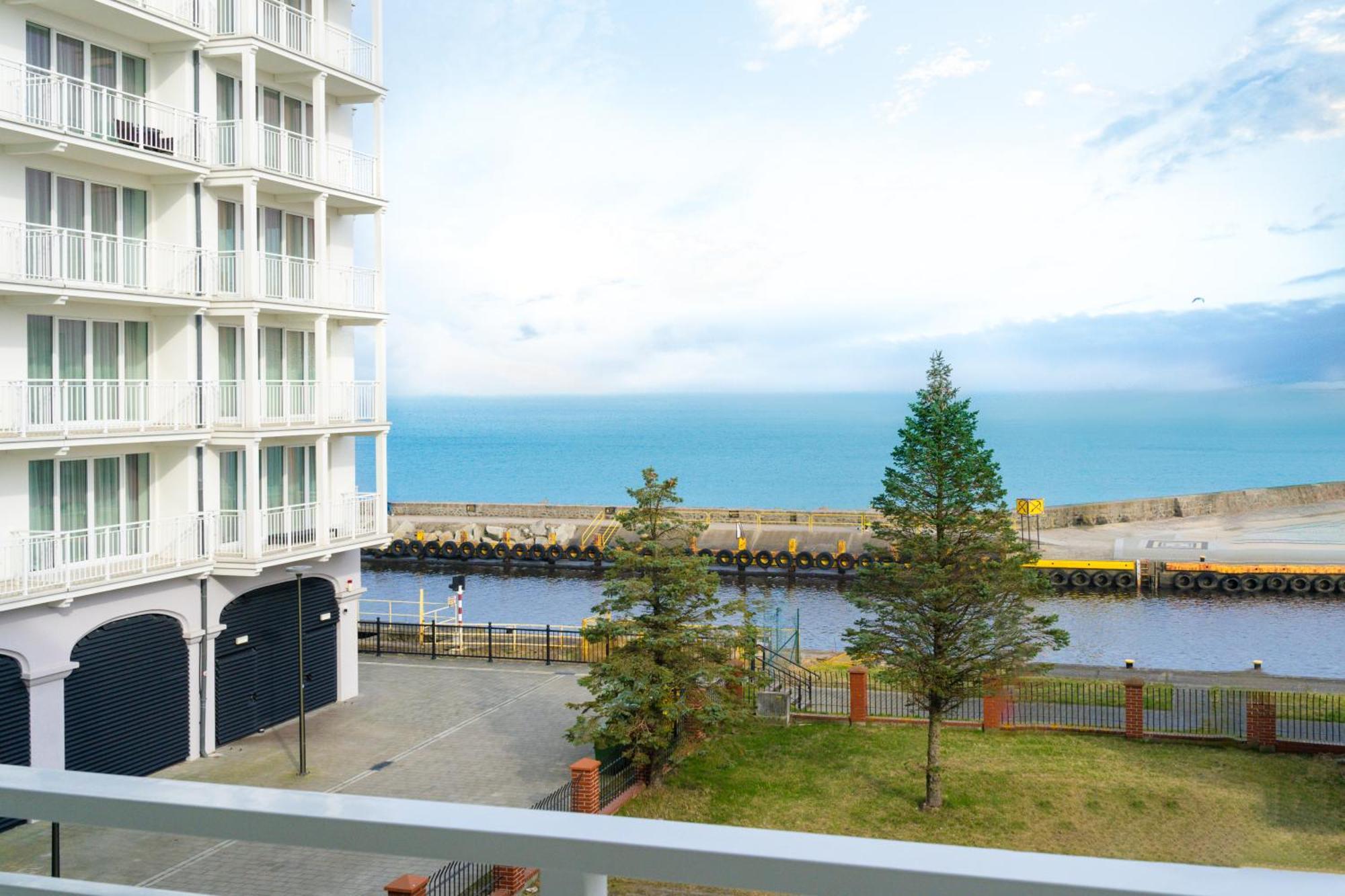 Apartamenty Marina Z Widokiem Na Morze Darlowko Esterno foto