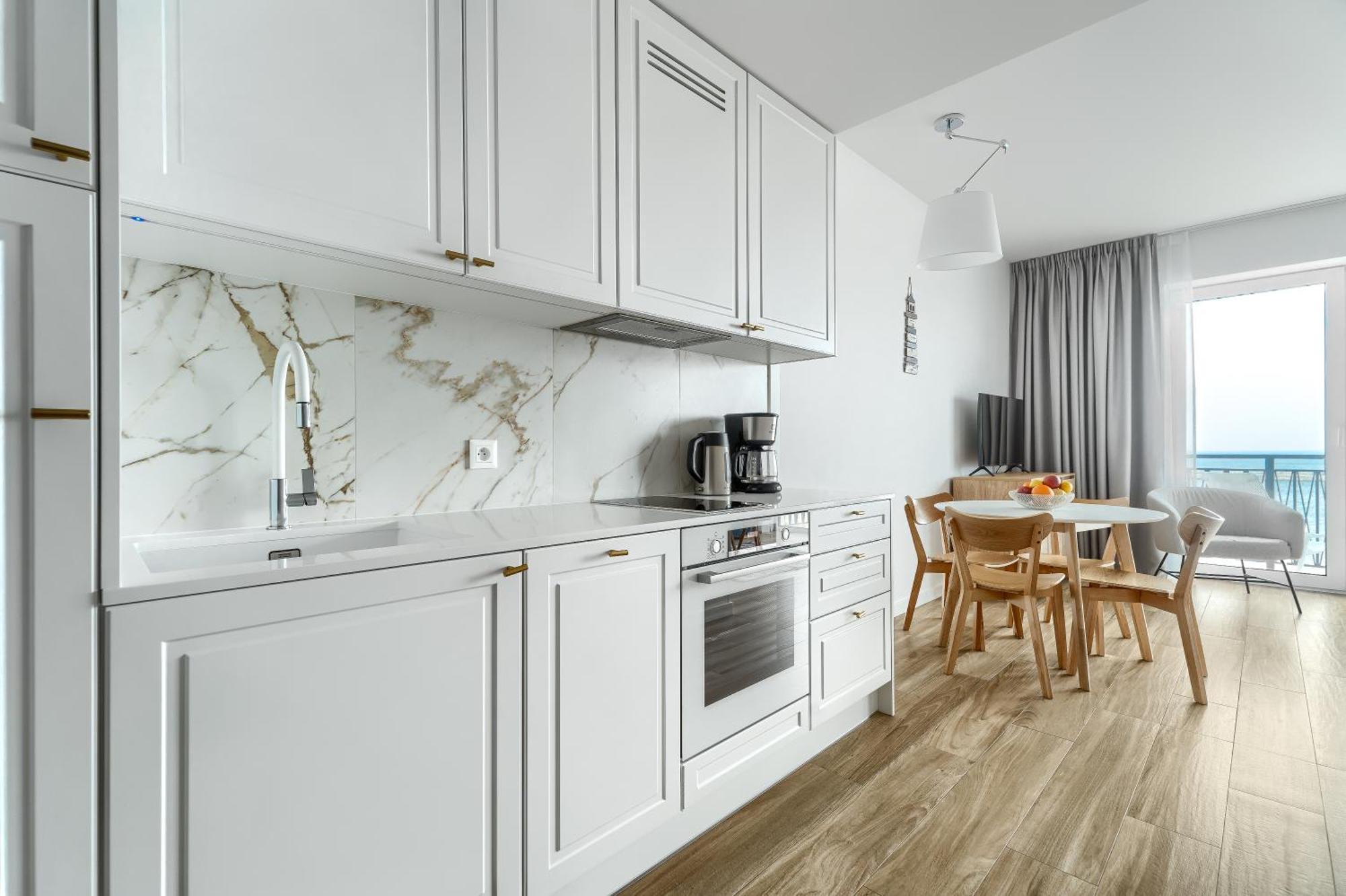 Apartamenty Marina Z Widokiem Na Morze Darlowko Esterno foto